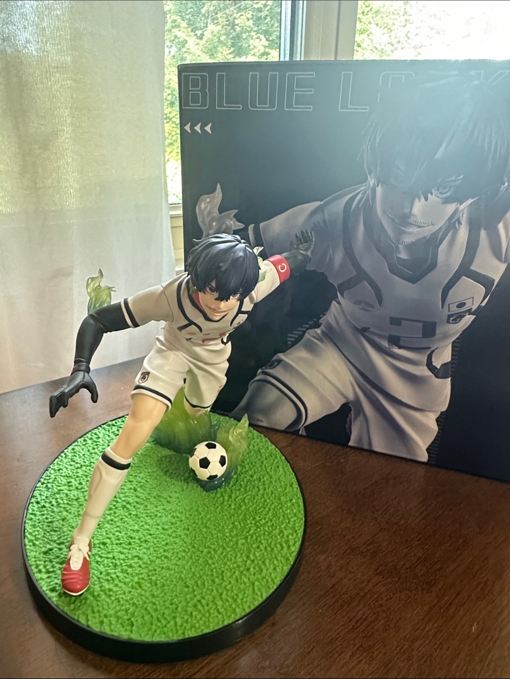 BLUELOCK — aiku olivier figure (BANDAI)